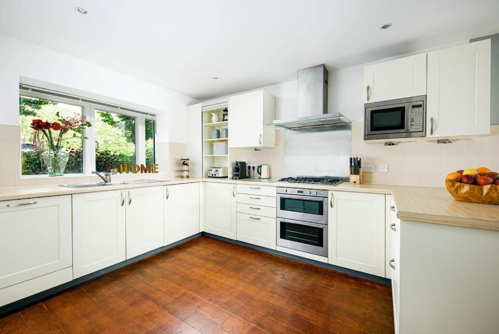 Roseberry Cottage - Lower Mill Estate Somerford Keynes エクステリア 写真