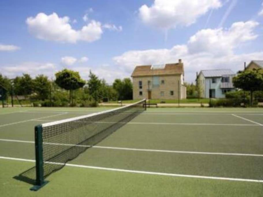 Roseberry Cottage - Lower Mill Estate Somerford Keynes エクステリア 写真