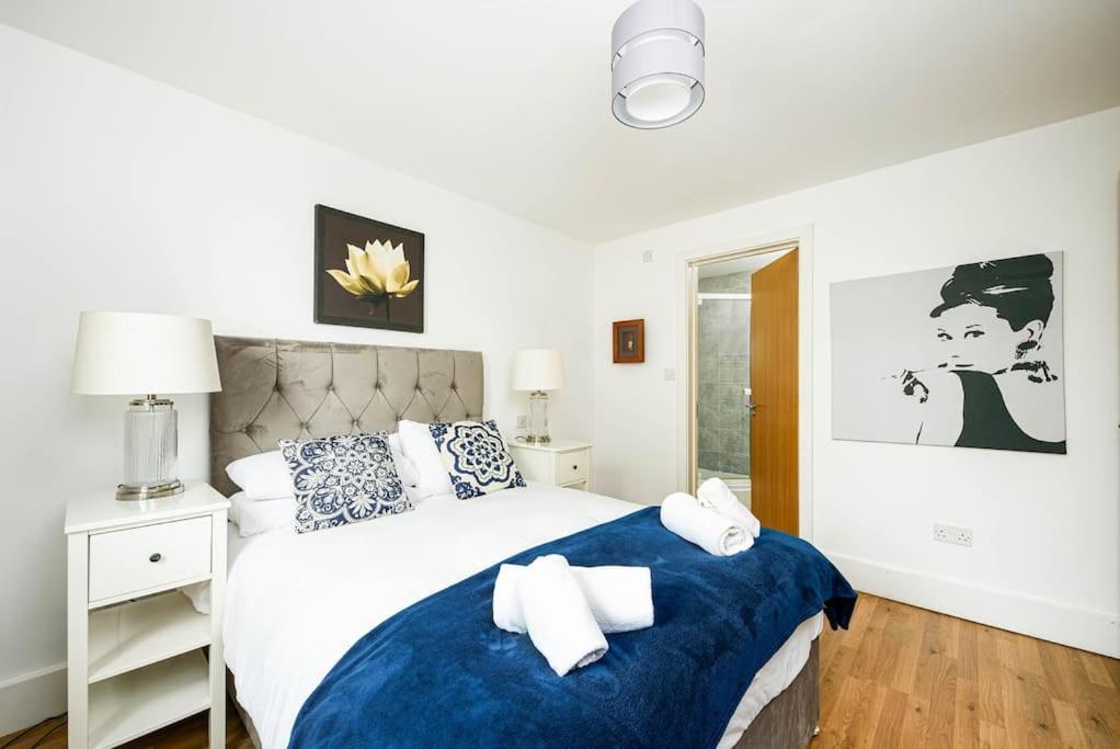 Roseberry Cottage - Lower Mill Estate Somerford Keynes エクステリア 写真