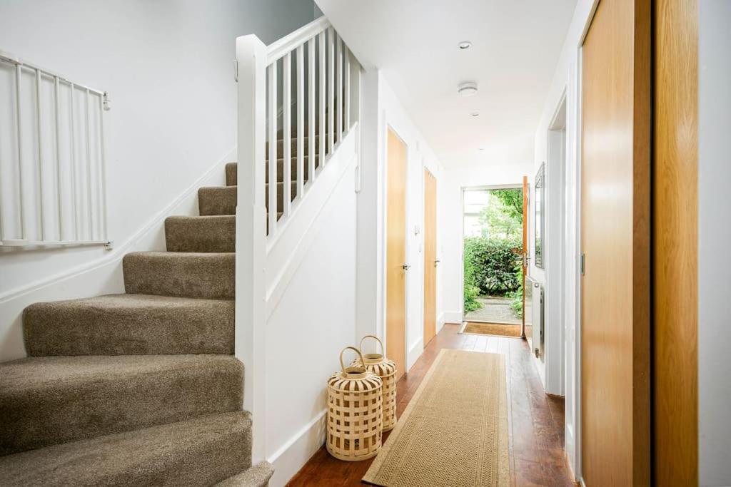 Roseberry Cottage - Lower Mill Estate Somerford Keynes エクステリア 写真
