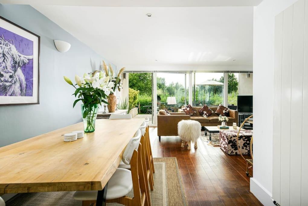 Roseberry Cottage - Lower Mill Estate Somerford Keynes エクステリア 写真